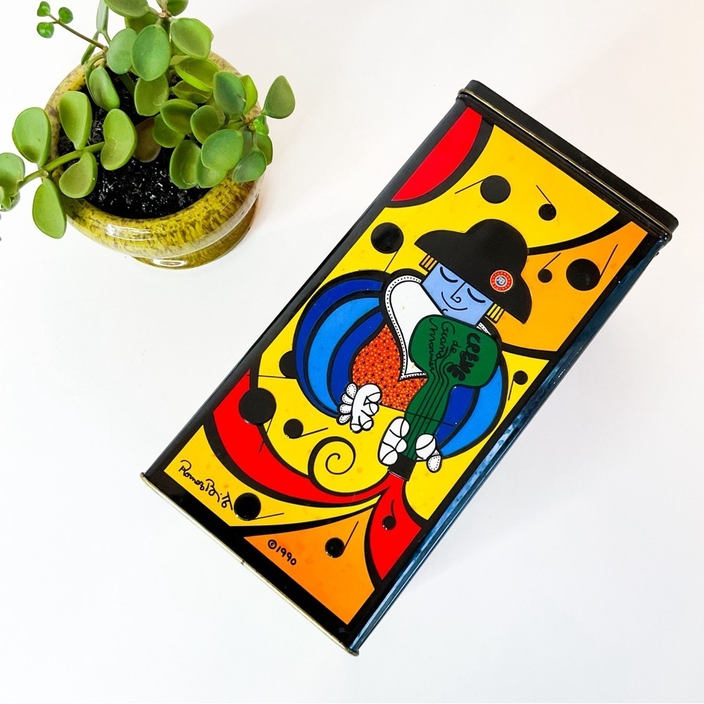 Vintage Romero BRITTO x Grand Marnier Tin Box - Collectors Edition